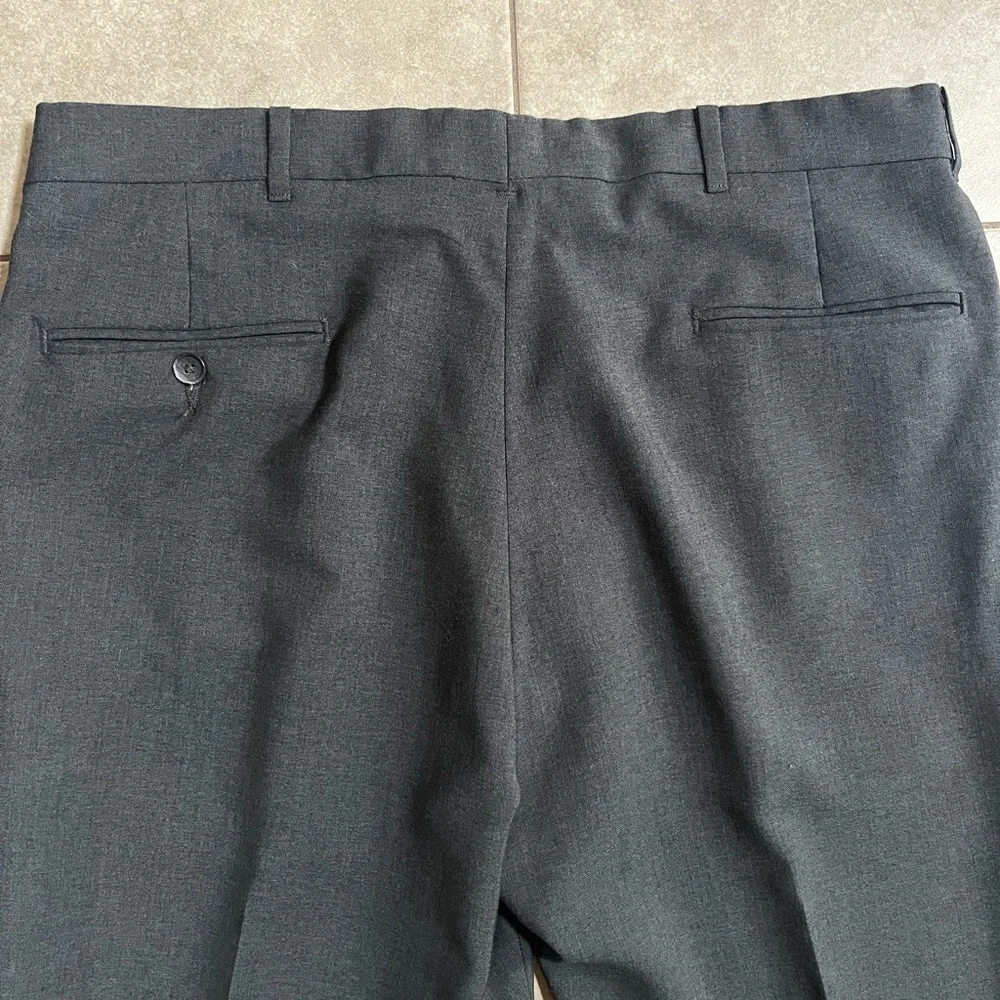 Vintage Tailored Classics by Levi Strauss Mens 36x30 Pants Flat Front Gray